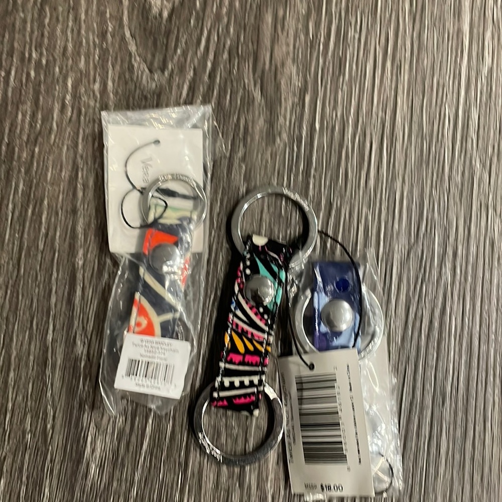 Bundle of 3 different key chains from Vera Bradley. Makes a nice gift.